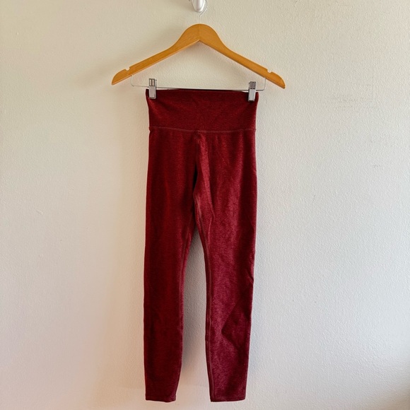 Vuori Clean Elevation Pull-on Legging In Red Heather color size XS - Picture 4 of 6